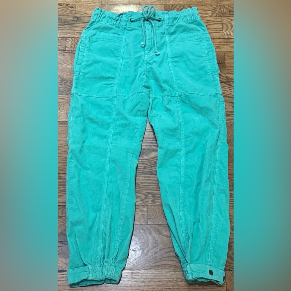 We the Free. Angelo Mid Rise Pull-On Corduroy Jogger. Green. Size Small. - Picture 3 of 11